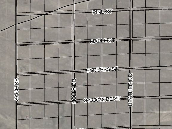 3rd image of Oak St