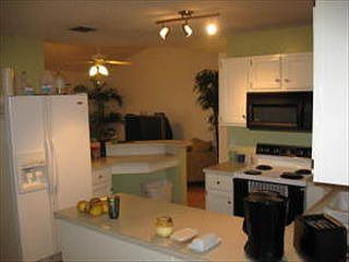4th image of 1347 Eastwind Dr N