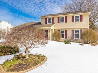 754 Gray Fox Run, Webster, NY 14580