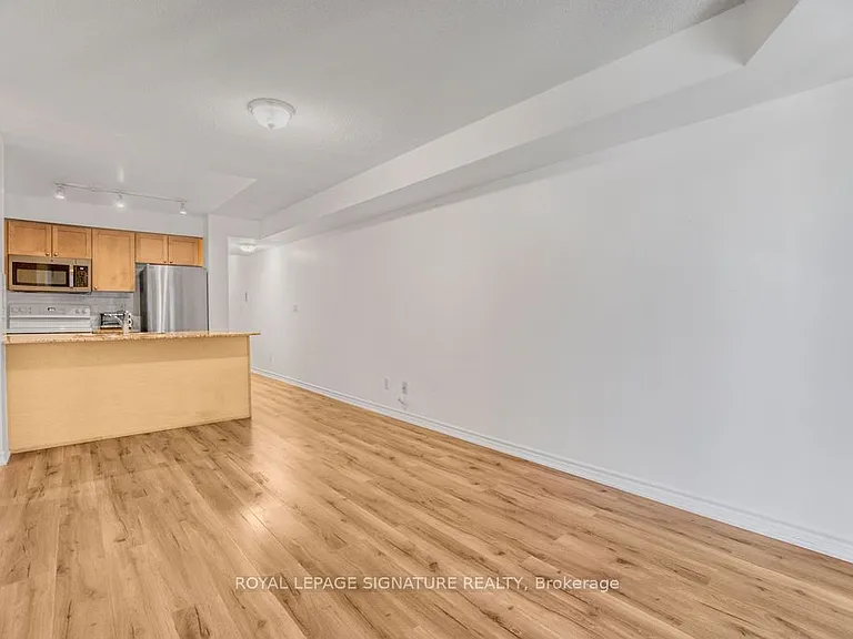 761 Bay St #1914 — Photo 19