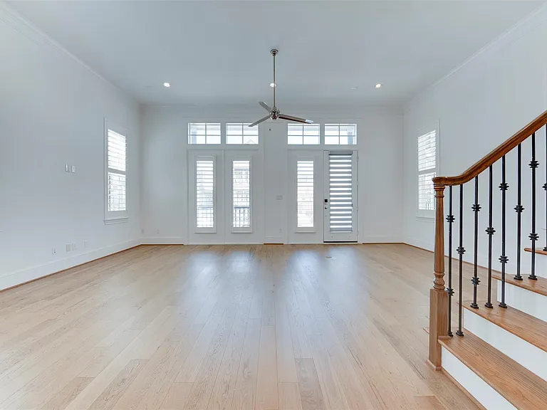 8736 Oak Kolbe Ln — Photo 6