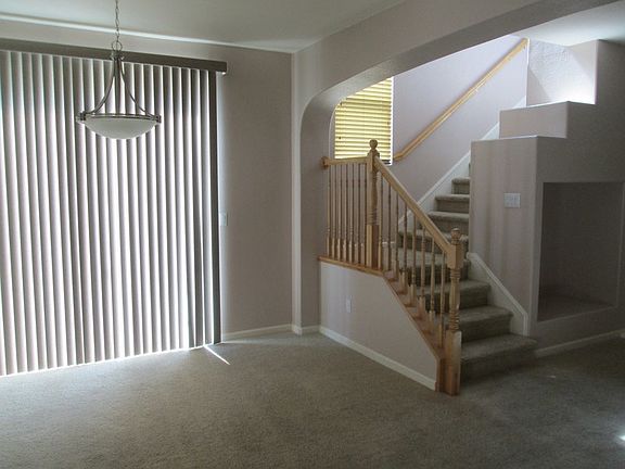 5th image of 2446 White Dr