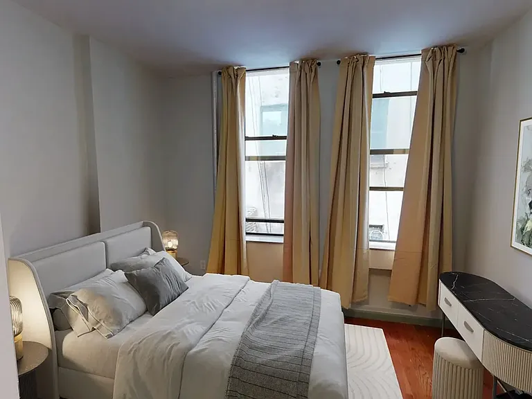 2036 2nd Ave #1 — Photo 5