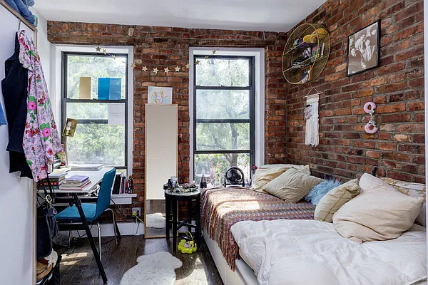 Rented by Compass | media 14