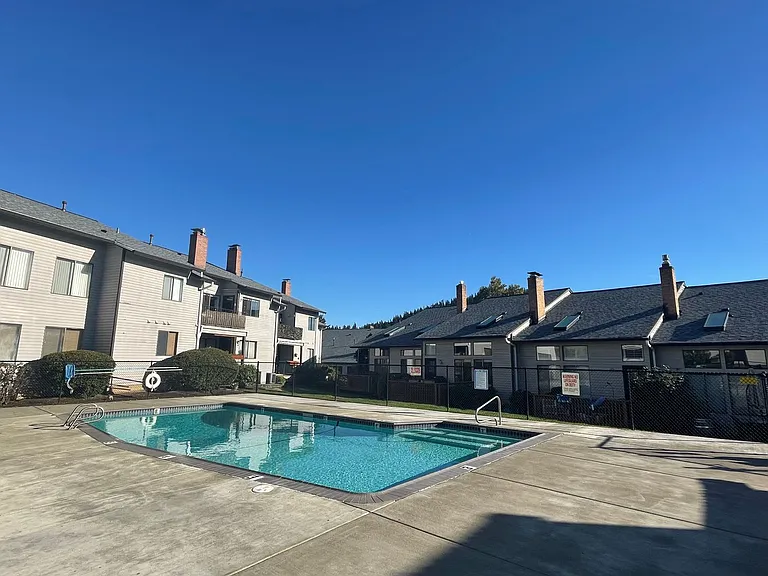 12128 SE 104th Ct — Photo 30