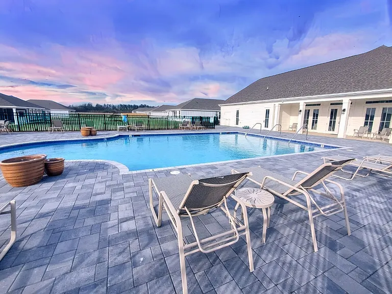 Resort Amenities: Pool, Clubhouse, Fitness Center