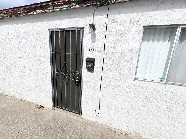 2160 Grand Ave — Photo 13