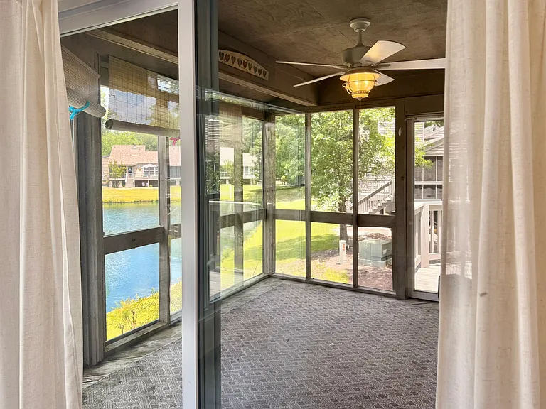 7162 Windward Dr — Photo 10