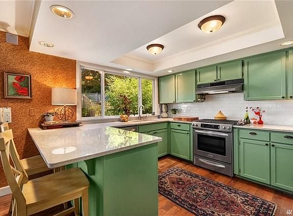 5th image of 4410 156th Pl SE