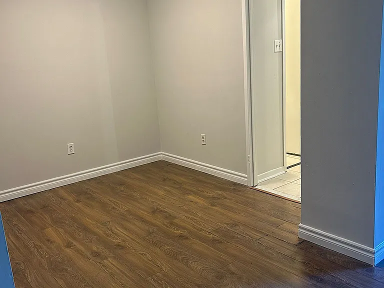 2095 Roche Ct #146 — Photo 10