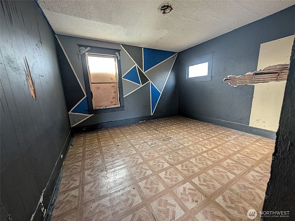 5th image of 5430 S Birmingham Street