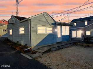 15 E Channel Way, Lavallette, NJ 08735