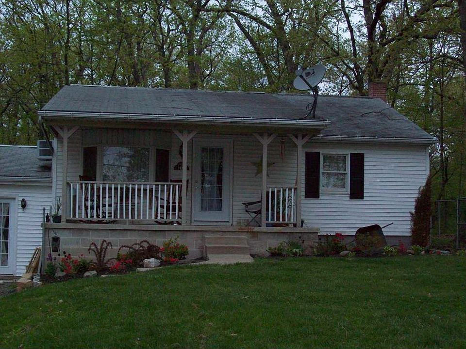 2nd image of 160 Sycamore Blvd