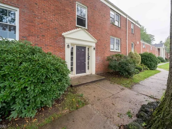 390 Morris Ave #9, Summit City, NJ 07901