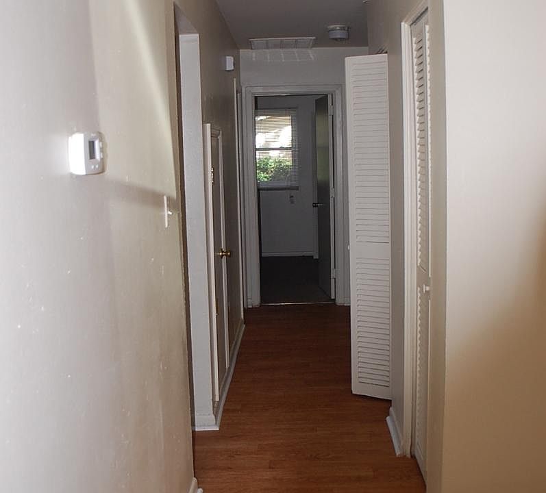 2nd image of 2407 Oxford Rd