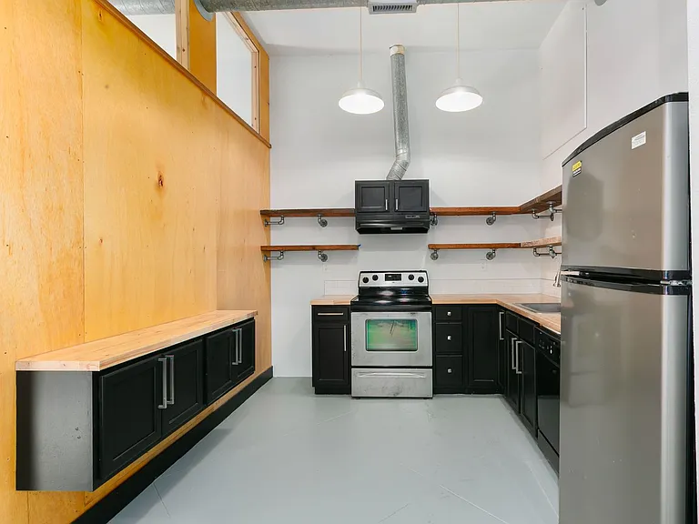 5240 S Tacoma Way — Photo 9