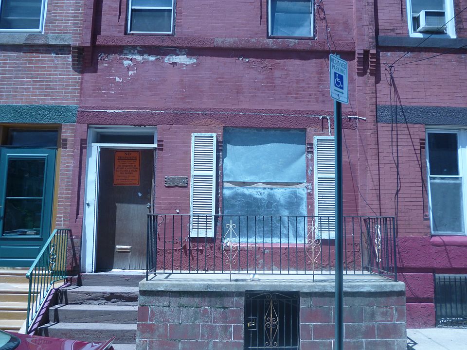 1st image of 2038 N Gratz St