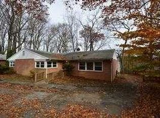 6115 Eastcliff Dr, Baltimore, MD 21209