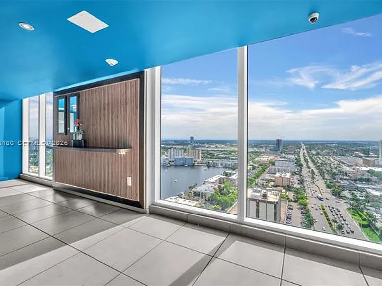 2602 E Halladale Cu #T3105 — Photo 37