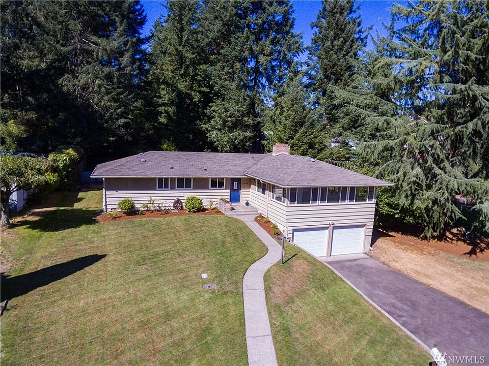 1st image of 10445 Glenwood Dr SW