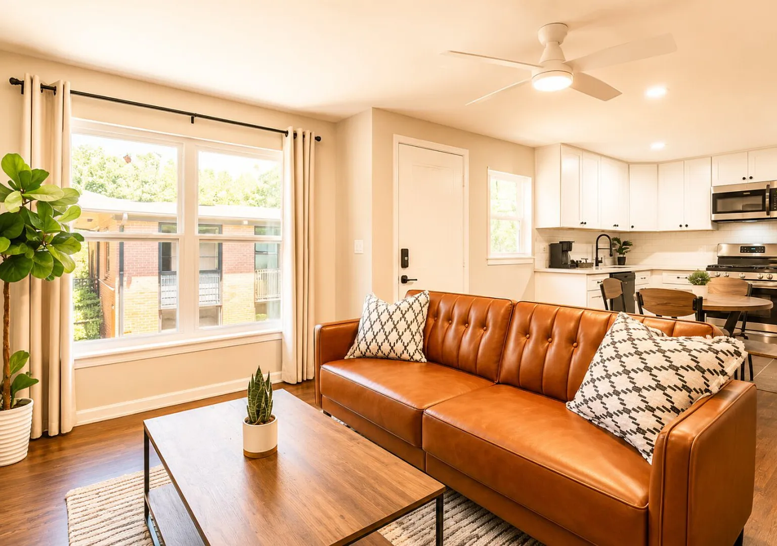 (12) Book Now & Save 10%! Modern July Apartment — Photo 1