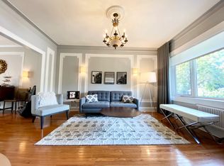 1876 Willoughby Ave, Ridgewood, NY 11385