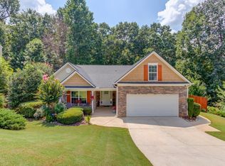 5167 Scenic View Rd, Flowery Branch, GA 30542