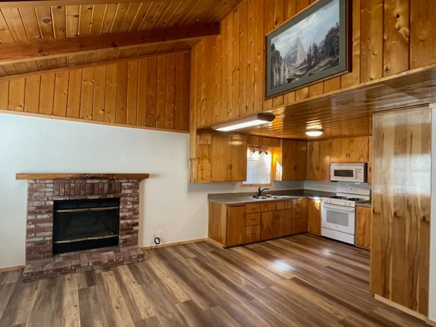 Charming Big Bear Cabin — Photo 2
