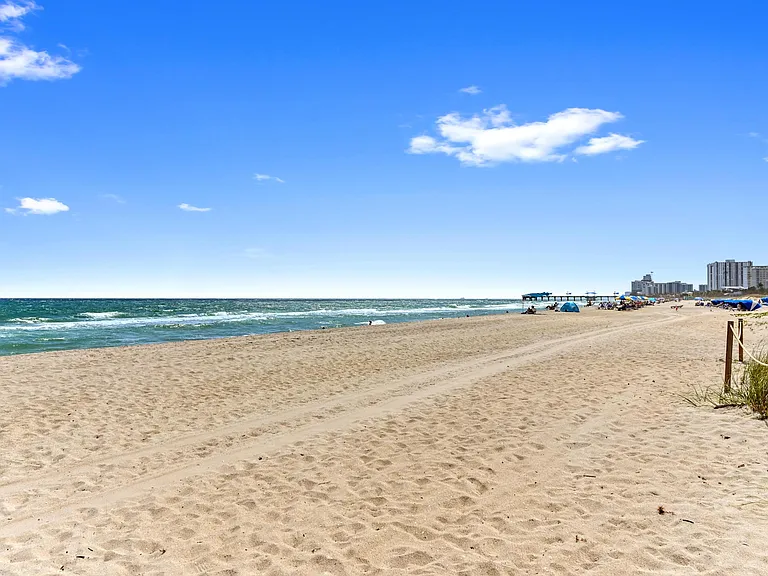 710 N Ocean Blvd #710 — Photo 42