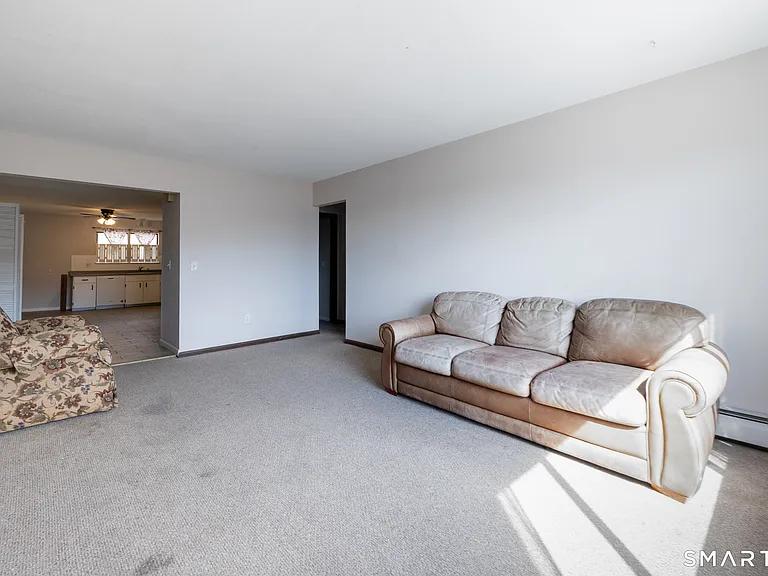 184 Kaynor Dr #D — Photo 6