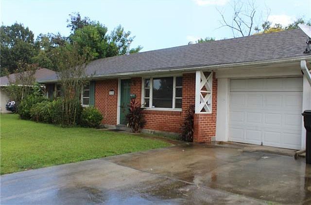 1st image of 1720 River Oaks Dr