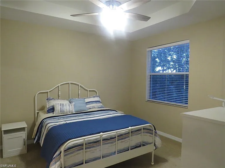 1305 Mariposa Cir #202 — Photo 11