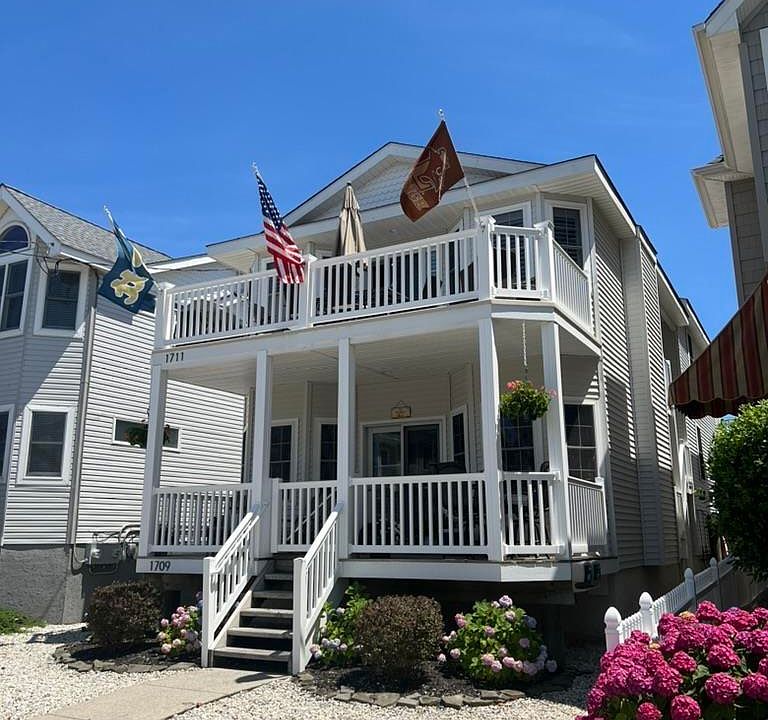 1st image of 1711 Asbury Ave #2