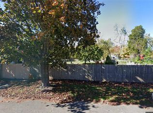 723 Lida St, Hamilton, NJ 08610