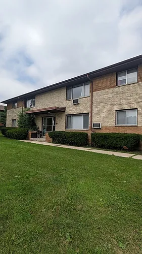 10416 W Hampton Ave Photo 1