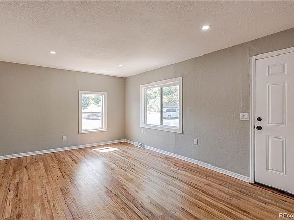 5th image of 3290 W Virginia Avenue