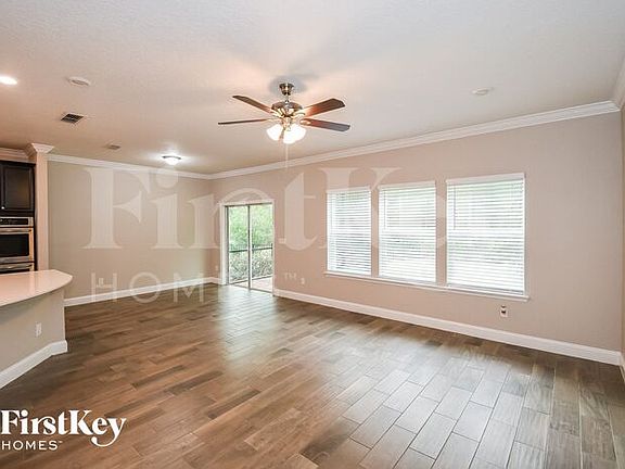 3rd image of 106 Silver Creek Place St