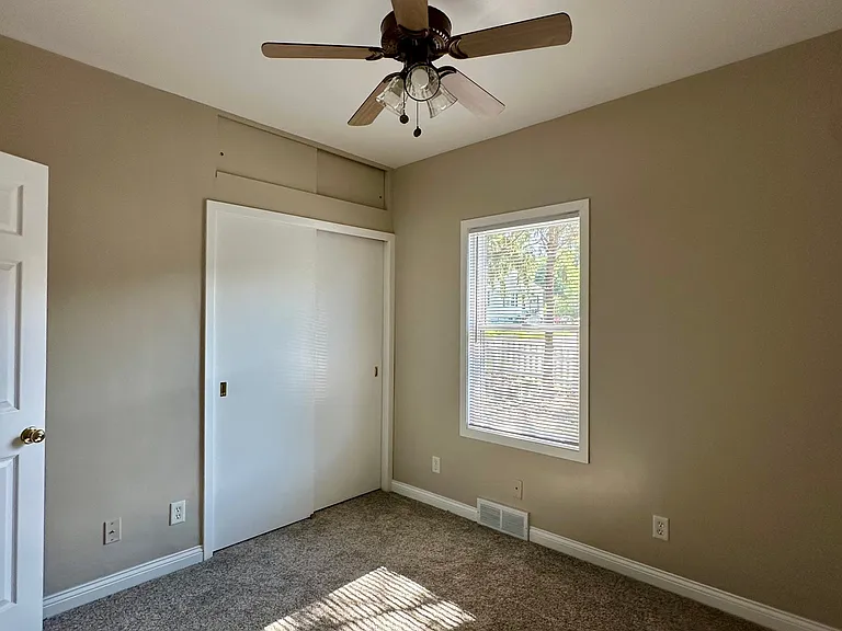 2944 Arbor St — Photo 8