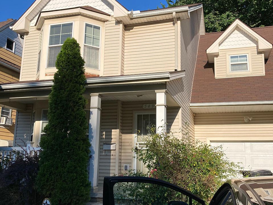 1st image of 549 E 102nd St