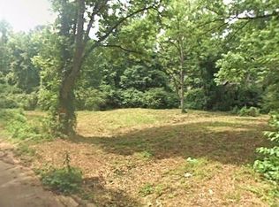 970 Maple St, Camden, AR 71701