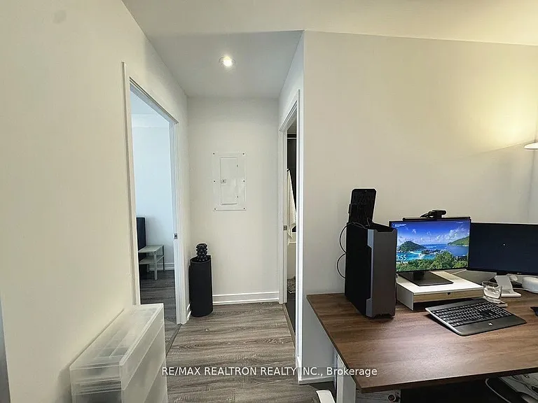 20 Edward St #2422 — Photo 5