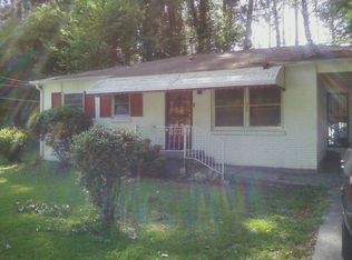 740 Amber Pl NW, Atlanta, GA 30331