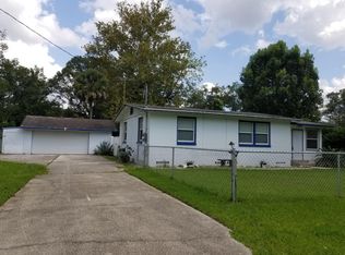 1183 Pangola Dr, Jacksonville, FL 32205