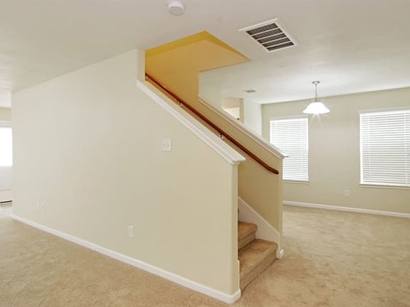 3rd image of 16454 Noble Meadow Ln