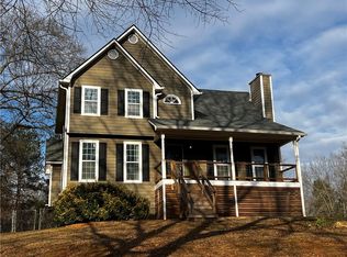 40 Stratford Dr, Douglasville, GA 30134