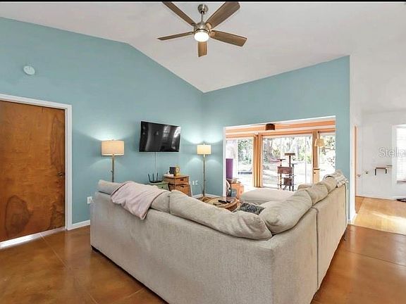 3rd image of 3003 SIKESTON AVENUE