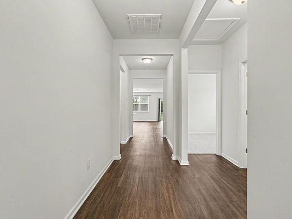5th image of 124 Rialto Dr.