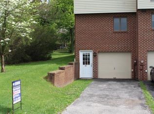 51 Beck Rd, York, PA 17403