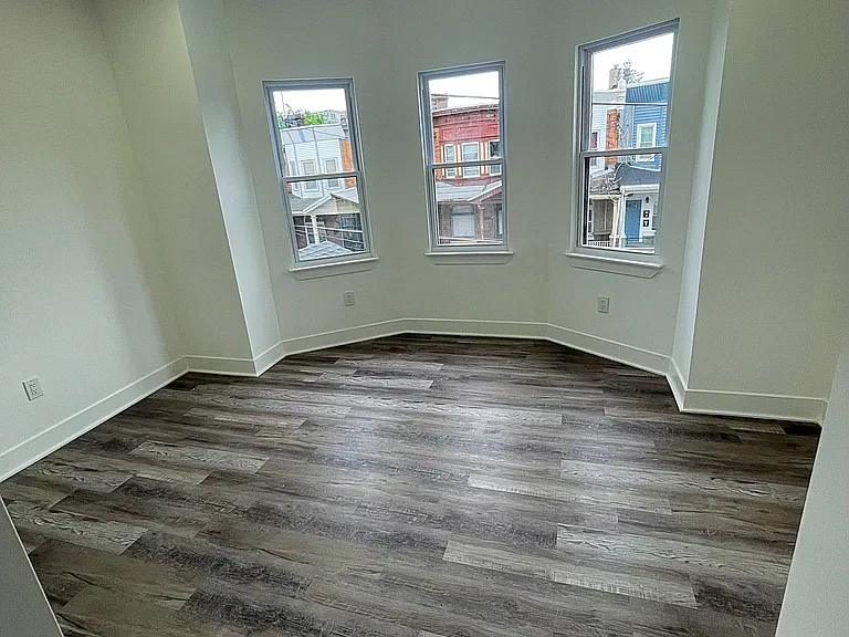 3659 N Marvine St #B — Photo 10