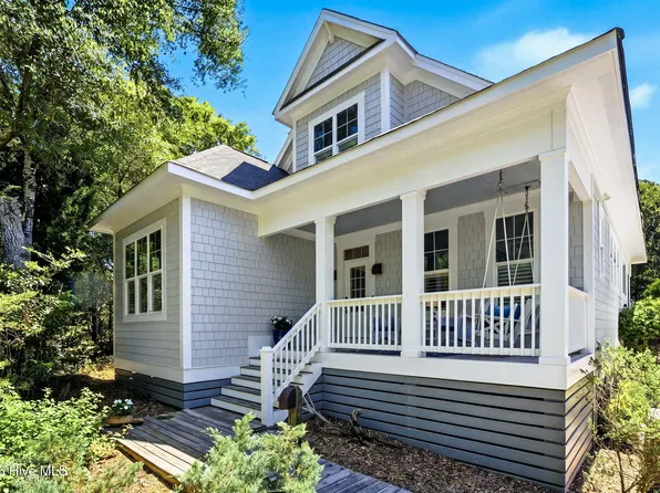 18 Three Flipper Trail, Bald Head Island, NC 28461